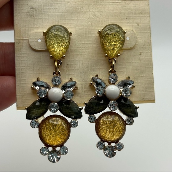 Van Heusen Dragonfly Inspired Yellow Rhinestone Sparkle Stud Dangle Earrings - Picture 3 of 5
